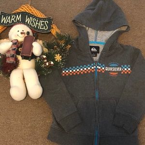 Quicksilver Brand Boys size 4 zip up hoodie